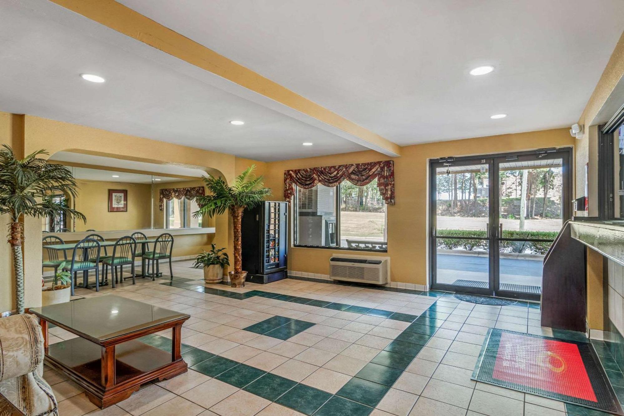 Econo Lodge Union City - Atlanta South Экстерьер фото