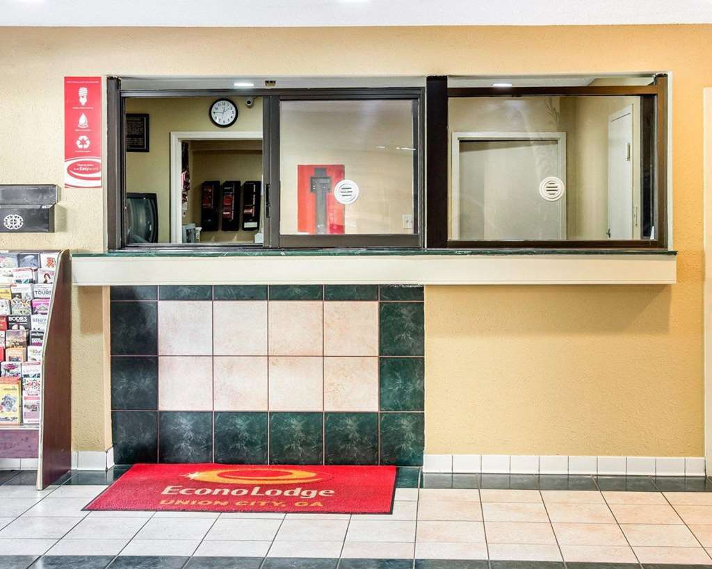 Econo Lodge Union City - Atlanta South Интерьер фото