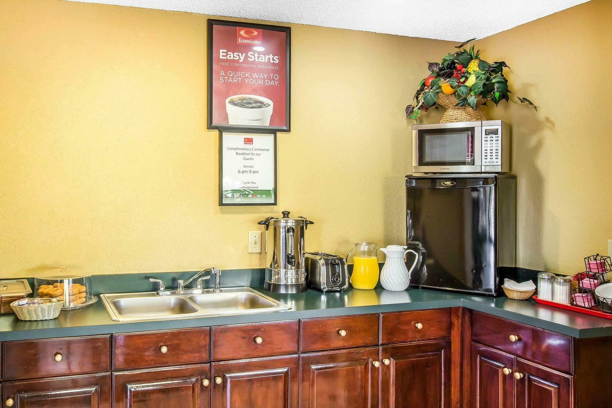 Econo Lodge Union City - Atlanta South Экстерьер фото